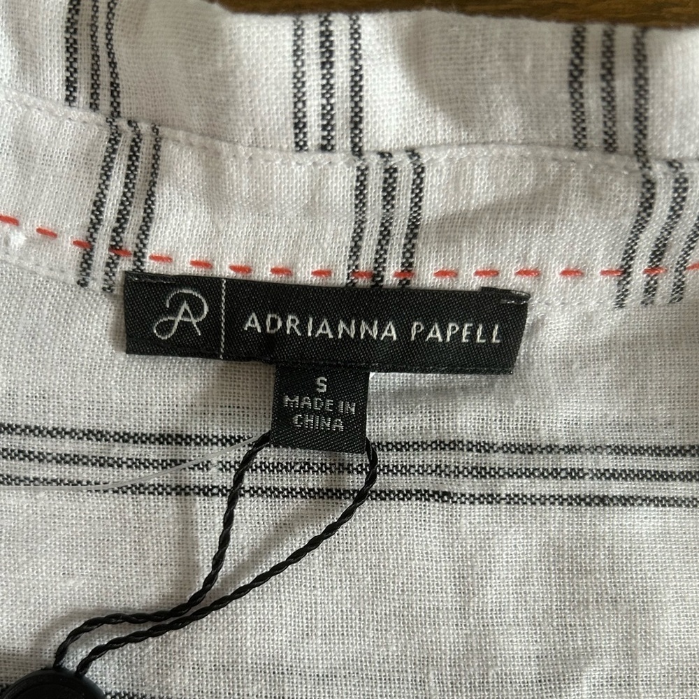 ADRIANNA PAPELL Button Down Linen Long Sleeve In white and grey stripes Top - Picture 7 of 13